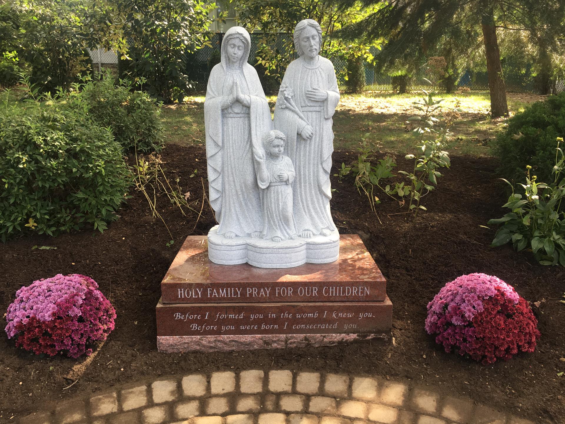 children-monument childrens burial section monument
